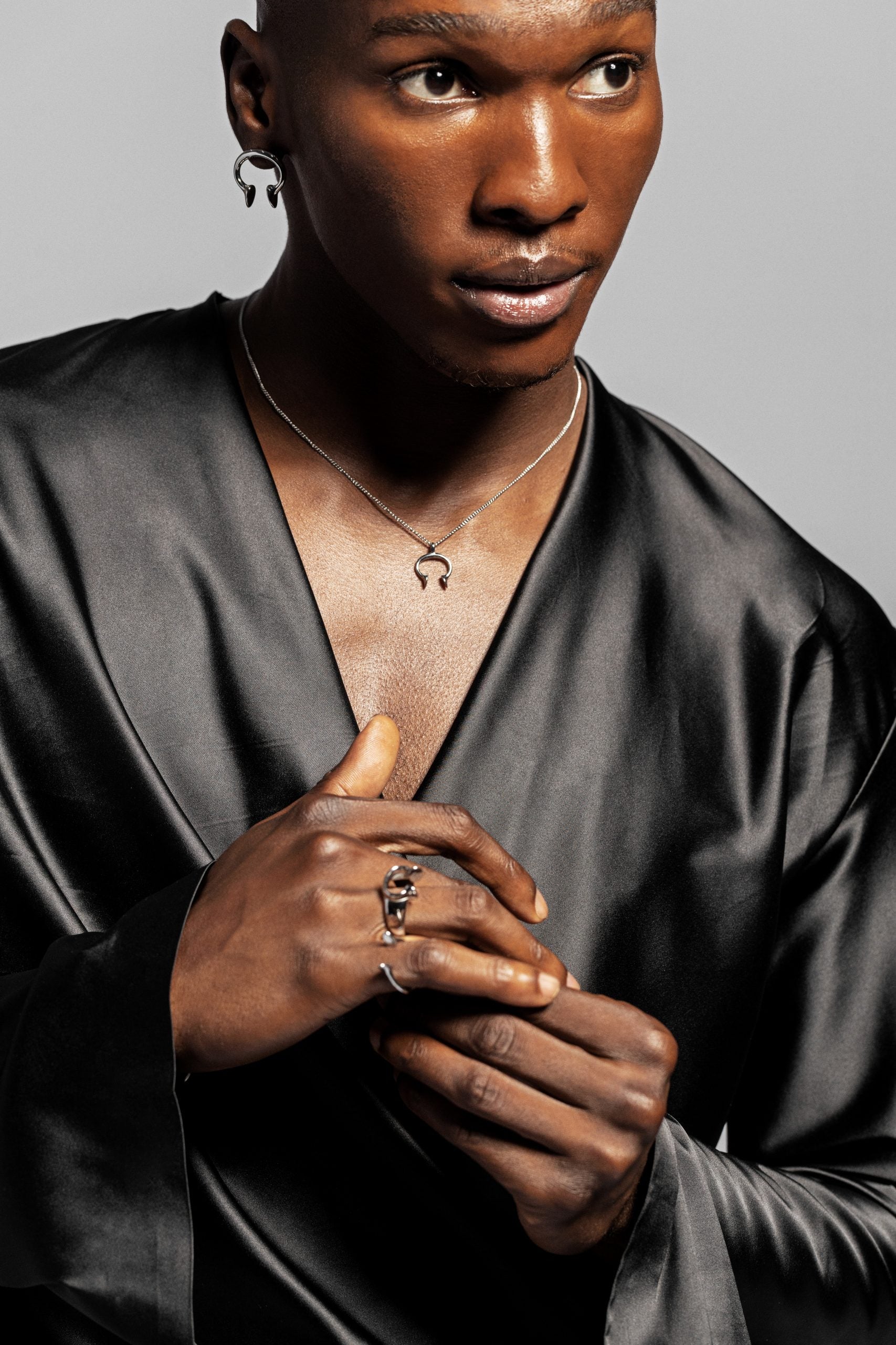 Dahomey Manilla necklace image 4